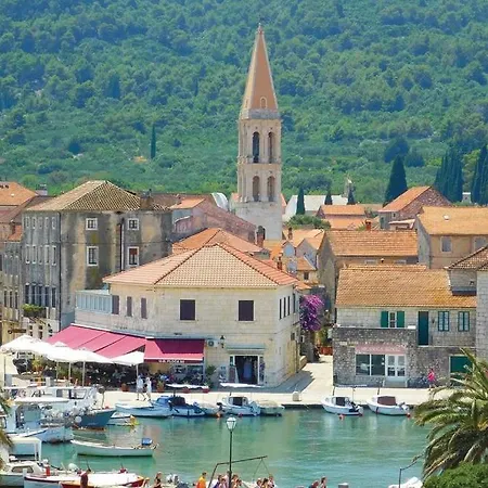 Lejlighed Tudor Stari Grad (Hvar)