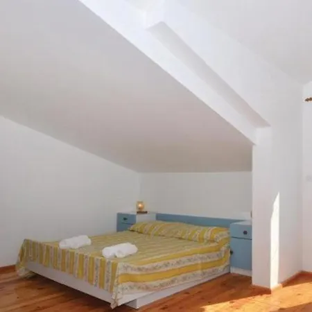 Apartment Tudor Stari Grad (Hvar)